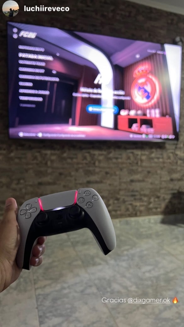 Historia de Instagram de un cliente de DixGamer con EA Sports FC 26